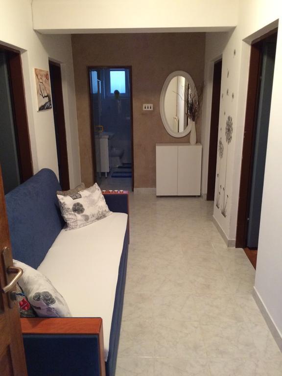 Apartament T&j